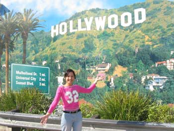 Manda posing in front of Hollywood sign (not the real one, mind)