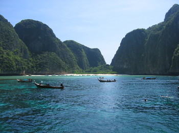 Maya_bay_koh_phi_phi_ley_krabi_1